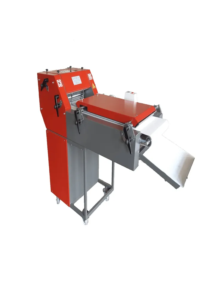 Тестооформителна машина